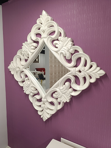 Зеркало PU021 белый из шоурума 1